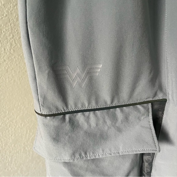 REEBOK sz S Wonder Women Gray Woven Track Pants Sheer Panels Reflective Piping - Picture 2 of 9